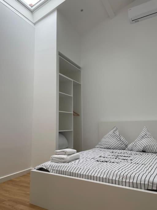 Appartement Atypique Et Fraichement Renove Saint-Vallier  Exterior foto